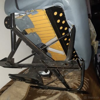 Dvojsedačka Ford Tranzit - 3