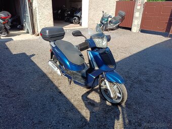 Kymco People 250 Cz doklady v ceně - 3