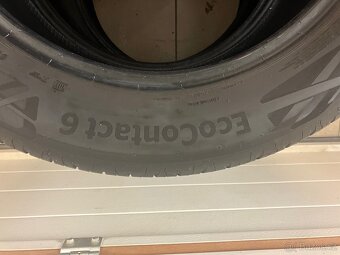 Continental 235/55/R18 - 3