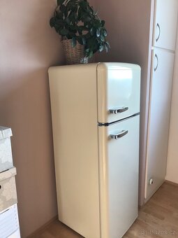 Retro lednice Amica - 3