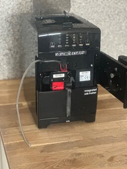 Automaticky kávovar Beko - 3