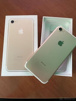Mobilní telefon Iphone 7 - 3