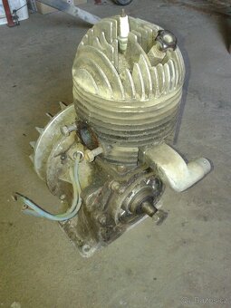 motor BD1S72 (motorobot PF62) - 3
