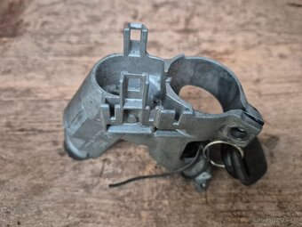 Prodám zapalovací skříňku, spínačku na VW Vento - 3