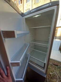 Lednice top stav - 3