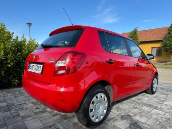 Škoda Fabia II 1.2 HTP 54 587 km rok 2008 (benzín) - 3