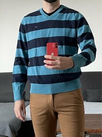 svetry (cena za ks) Tommy Hilfiger sweaters v-neck size S - 3