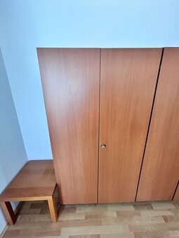 Kancelářské skříně 8ks - 3