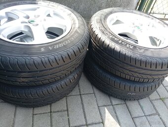 Škoda Octavia 1, letní 195/65 R15 H - 3