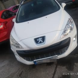Peugeot 308 SW, 1.6, 115 kW, benzin, r.v. 2010, najeto 282 t - 3