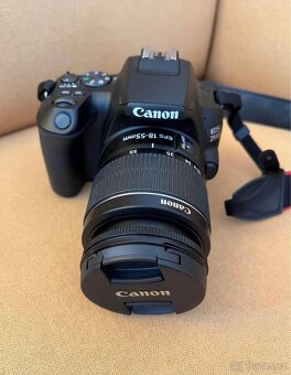 Canon EOS 250D + zrcadlovka - 3