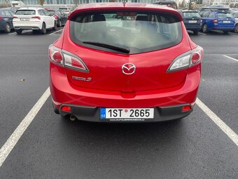 Mazda 3 1,6l 77kW Sporty výborný stav - 3
