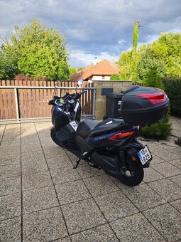 Yamaha X-MAX 300 - 3