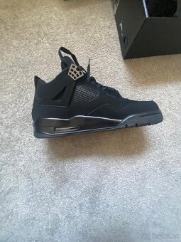 Air Jordan 4 black cat - 3