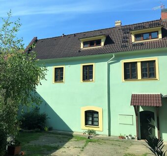 Pronájem zrekonstruovaného bytu 2+kk v centru města - 3