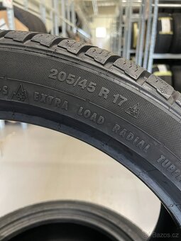 Continental Winter Contact TS830P 205/45 R17 88V XL - 3