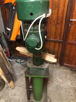 Stojanová vrtačka - 3