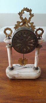Historické stolní hodiny - 3
