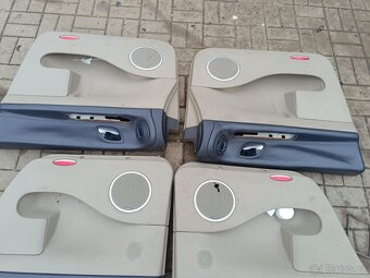 Espace IV tapecirunk dveří - 3