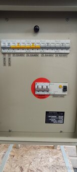 STAVEBNÍ ROZVADĚČ - 3