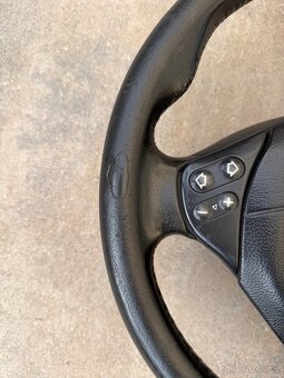 BMW M-Packet volant (E46 / E39) - 3