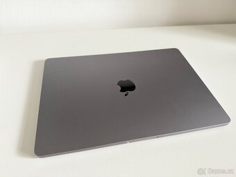 Apple MacBook Air 15palcový / M2 - 3
