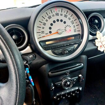 Mini Cooper 1.6. 55kw - 3