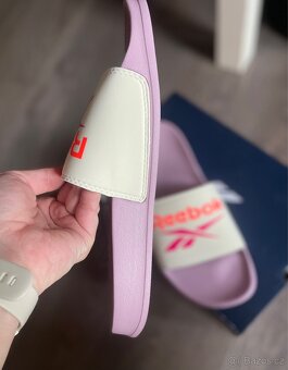 Pantofle Reebok 38,5 - 3