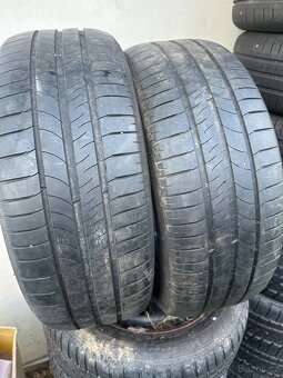 205/55r16 michelin - 3