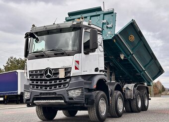 Mercedes-Benz AROCS 3245 8x4 - třístranný sklápěč + závěs - 3