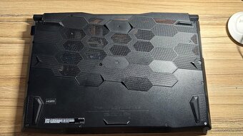 MSI Katana GF76 - 3