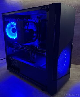 PC - i5 9400F, RX5700XT 8GB, 16GB RAM, 512GB SSD - 3