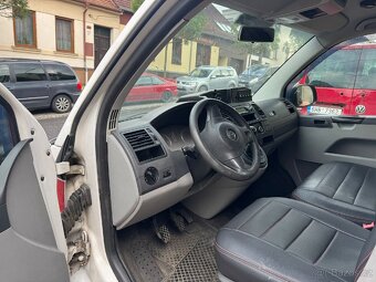 Prodám T5.1 103 kW 4x4 long upravenou jako obytný vůz - 3