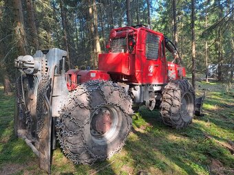 Lesní traktor TAF 690 PE - 3