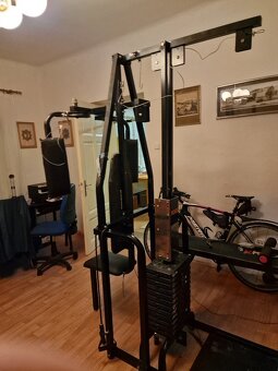 Posilovací věž - 3