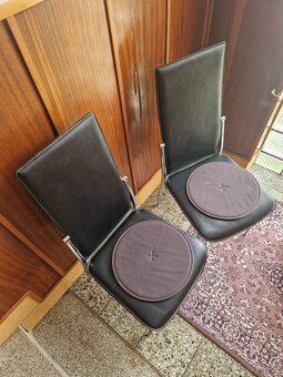 Kozenkova cerna jidelni zidle - 3