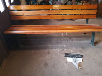 zahradní lavička - 3