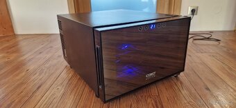 Chladnička na víno - vinotéka - 3