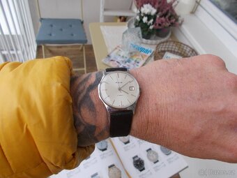 krasne darkove oblibene hodinky prim Pyžamo rok 1985 - 3