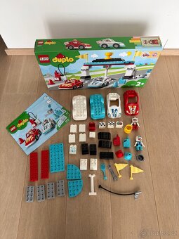 LEGO duplo 10947 závodní auta - 3