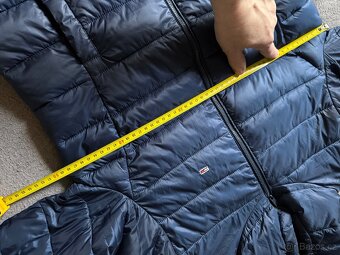 Modrá bunda Tommy Hilfiger vel.M - 3