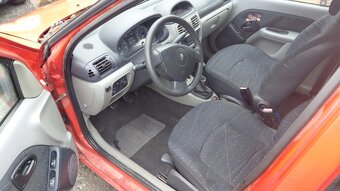 RENAULT THALIA 1.4 - 3