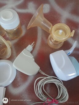 Elektronická odsávačka mateřského mléka AVENT - 3