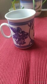 Prodám hrneček zdobený modrým dekorem kobaltem - 3