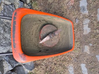 Elektrická sekačka Flymo e300 - 3