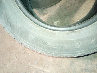 Nokian 215/65/16 - 3