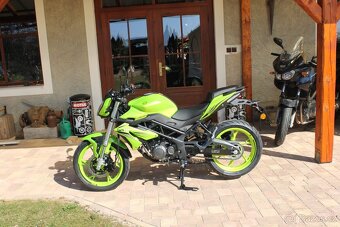 Benelli BN125 - 3