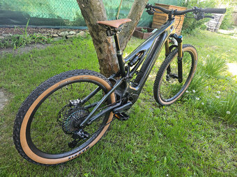 Zánovní našlapané karbonové elektrokolo S-WORKS, vel. S4(L) - 3