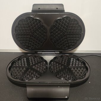 SEVERIN WA 2106 Vaflovač, 1200 W, černý - 3