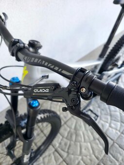 Horské kolo Specialized Stumpjumper Comp Alloy M5 2020 29″ - 3